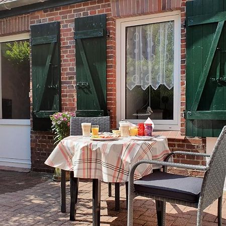 Fewo-Butze 2 Mit Terrasse ドルヌマージール エクステリア 写真